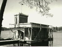Renovering av kallbadhuset vid Fjällskäfte herrgård uppfört 1910, foto 1987