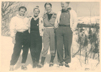 Karin Wohlin på skidsemester i Vålådalen på 1940-talet.