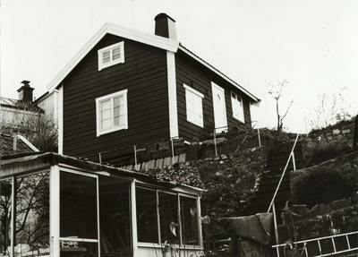 Nybyggt hus på gammal grund i Strängnäs