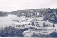 Ångbåtsbryggan i Strängnäs år 1917