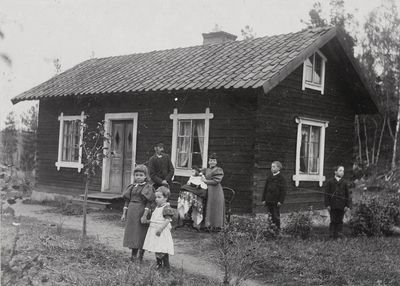 Familjen Larsson på Österlunden, 1890-tal