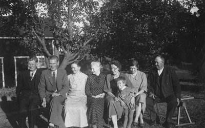 Jönssons familjeporträtt