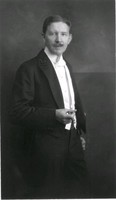 Bernhard Österman med cigarr
