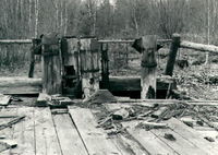 Bredsjönäs gruva med gamla pumpstockar