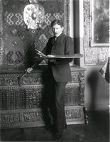 Bernhard Österman med palett