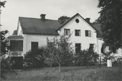 Näsbyholms gård, baksidan åt öster.