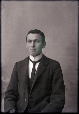 Porträtt, Erik Skön, Skenäs, Vingåker, 1906
