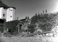 Inför midsommarfesten 1952