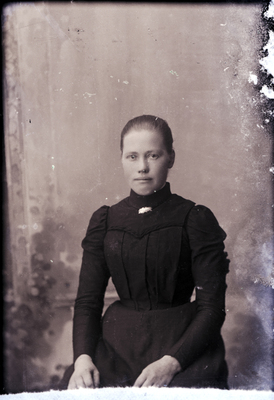 Porträtt, Maria Elin, (Askers) Åsen, 1903