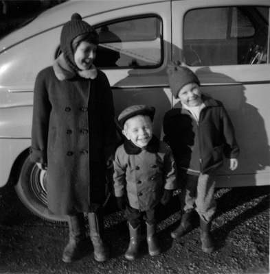 Mona, Lars-Eric och Kerstin Mehlqvist 1957