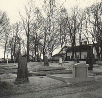 Kyrkogården vid Stenkvista kyrka