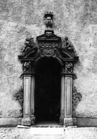 Portalen i Vadsbro kyrka