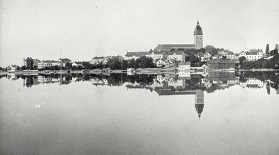 Utsikt från Abborrberget mot norra sidan av Strängnäs.