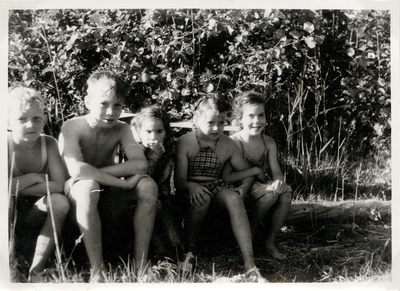Sommar på Krokebjörk på 1950-talet