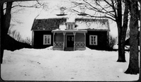 Helgesta prästgård i snö, foto år 1917