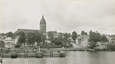 Vy över Strängnäs med domkyrkan