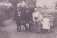 Fritz med familjen år 1909