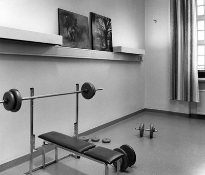 Träningsredskap på Sundby sjukhus 1985