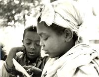 Läsande barn, skolundervisning i Etiopien 1935-1936