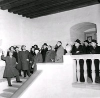 Schnell guidar på Nyköpingshus år 1950